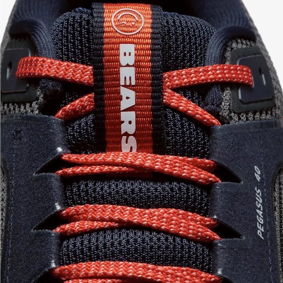 Nike Air Zoom Pegasus 40 Running Shoe. Chicago Bears theme size - Picture 9 of 12